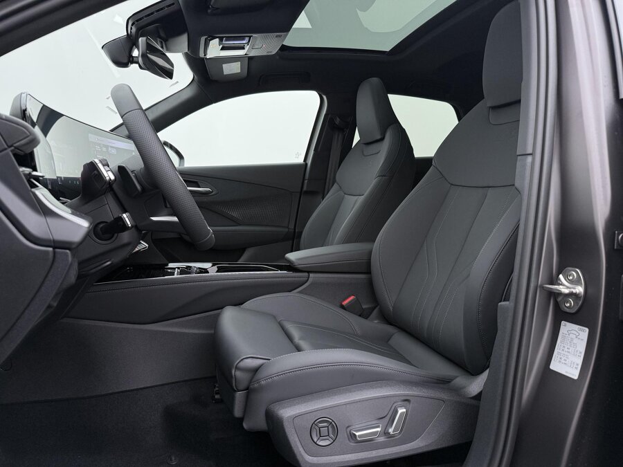 Audi Q3 Sportback S edition e-hybrid 200 kW / 272 PK