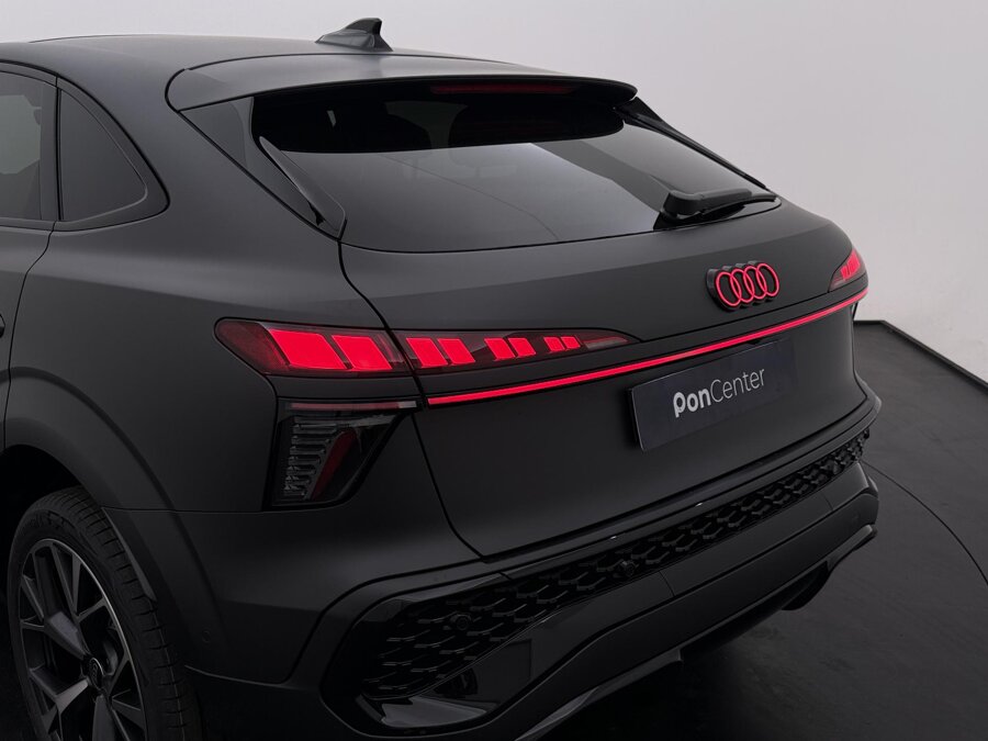 Audi Q3 Sportback S edition e-hybrid 200 kW / 272 PK
