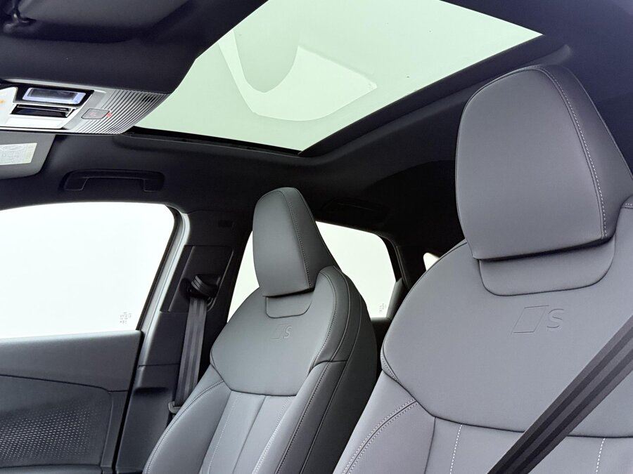 Audi Q3 Sportback S edition e-hybrid 200 kW / 272 PK