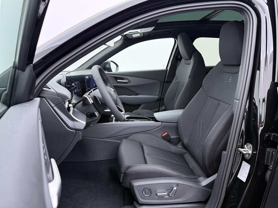 Audi Q3 S edition 1.5 e-hybrid 200 kW / 272 PK