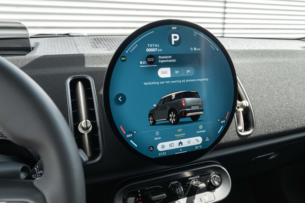 MINI Countryman 32