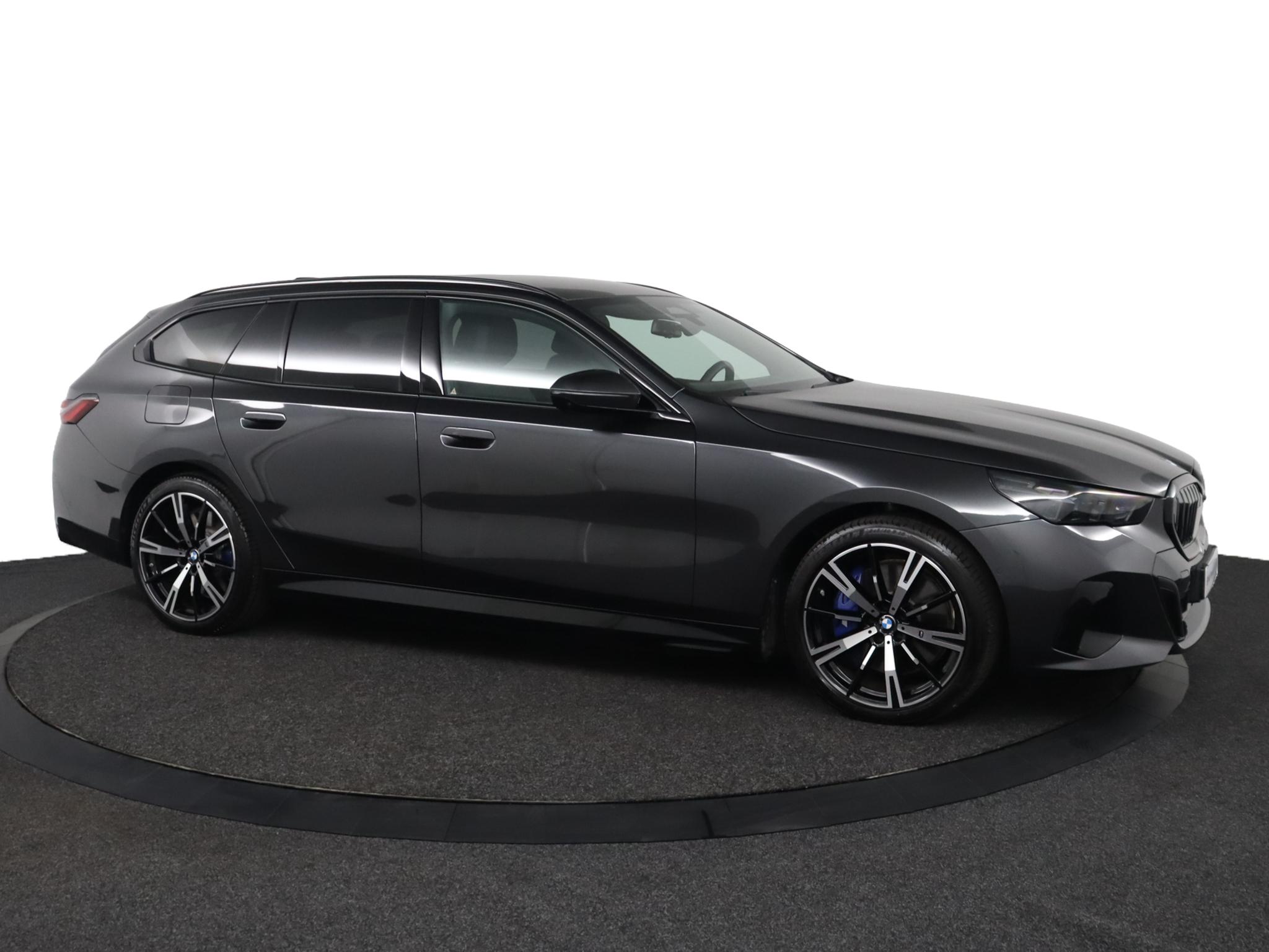 BMW 5-serie Touring 550e xDrive - Afbeelding 3