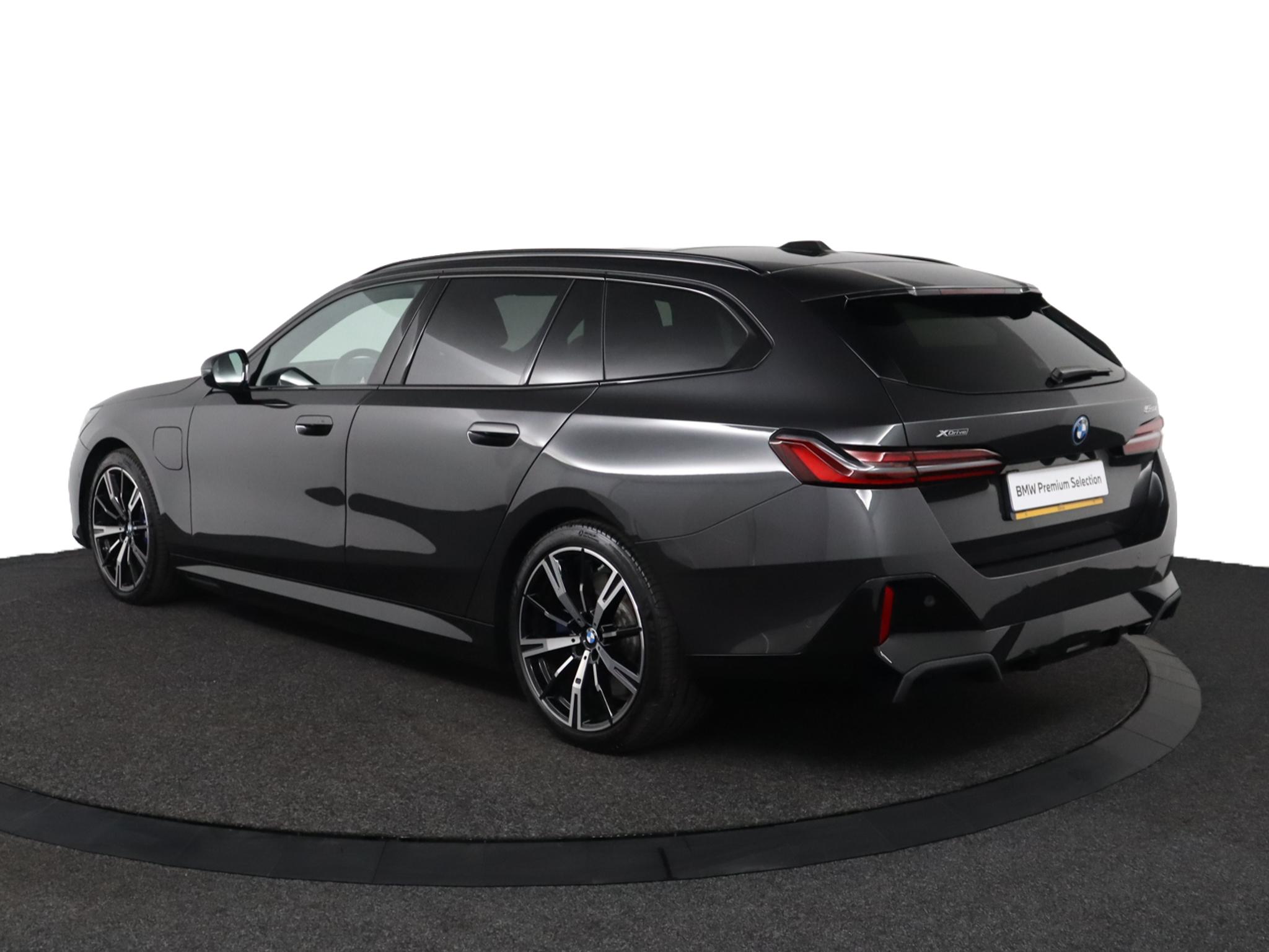 BMW 5-serie Touring 550e xDrive - Afbeelding 4