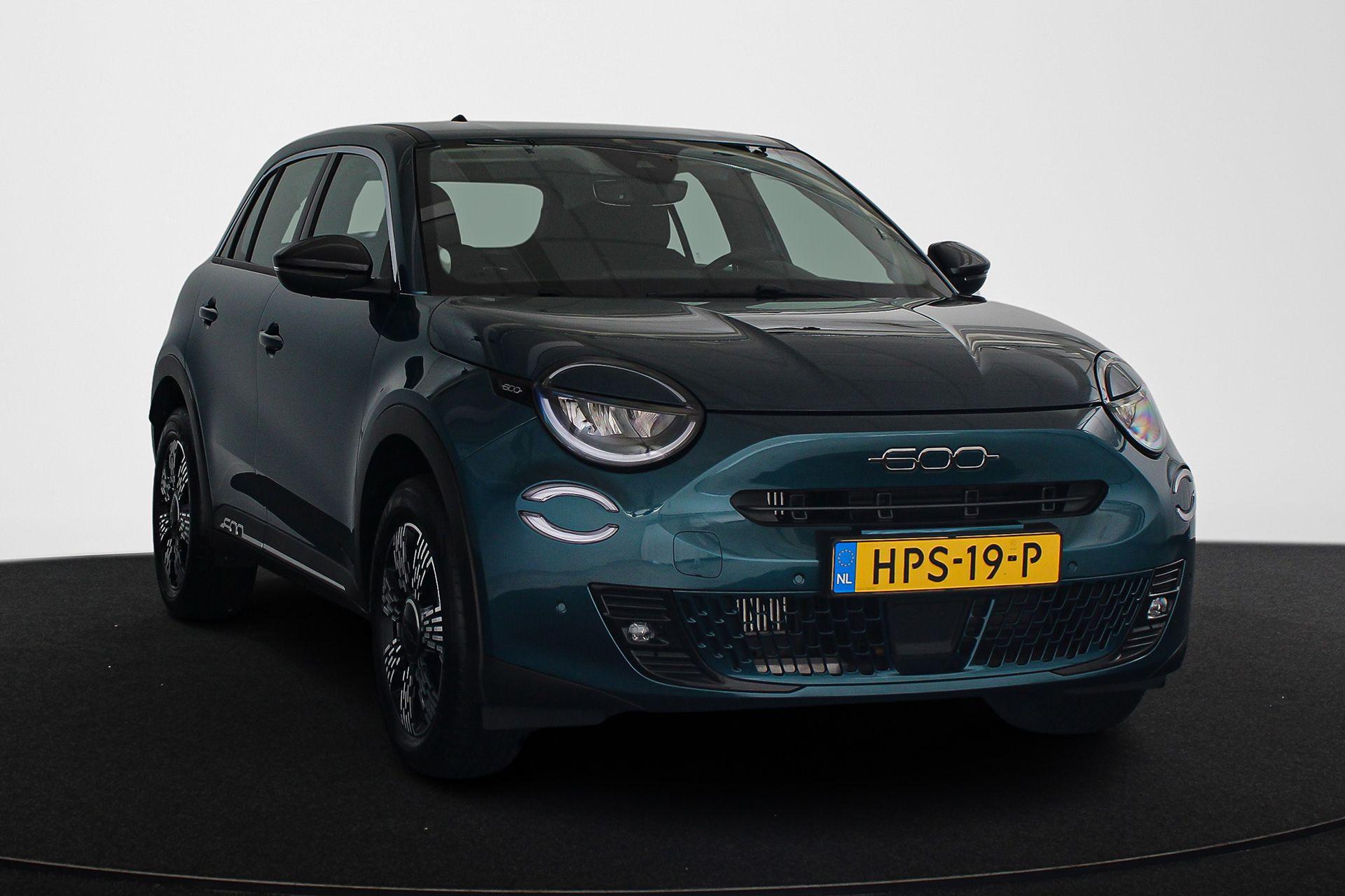 Fiat 600 1.2 Hybrid Urban - Afbeelding 2