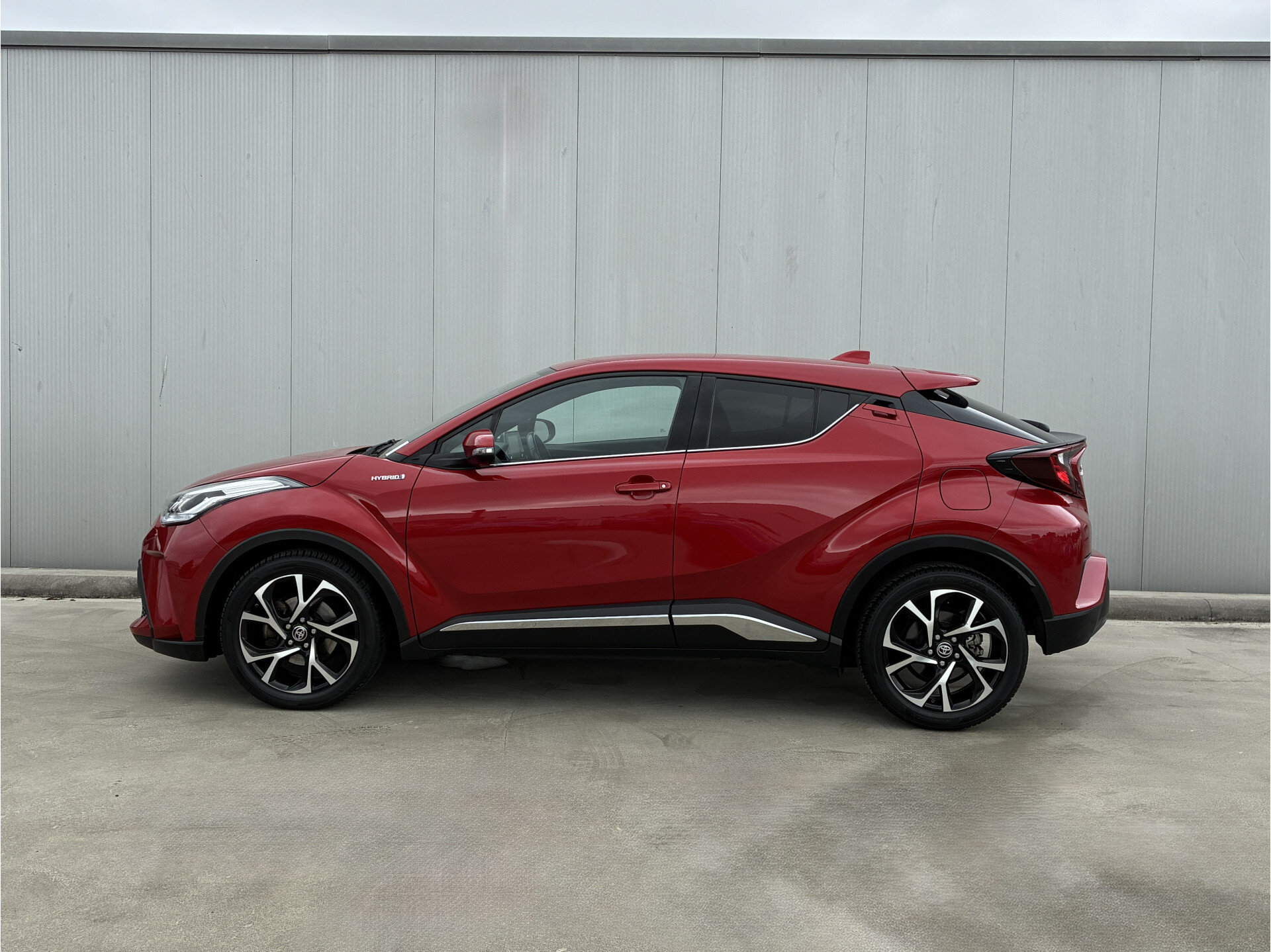 Toyota C-HR 1.8 Hybrid Dynamic - Afbeelding 4