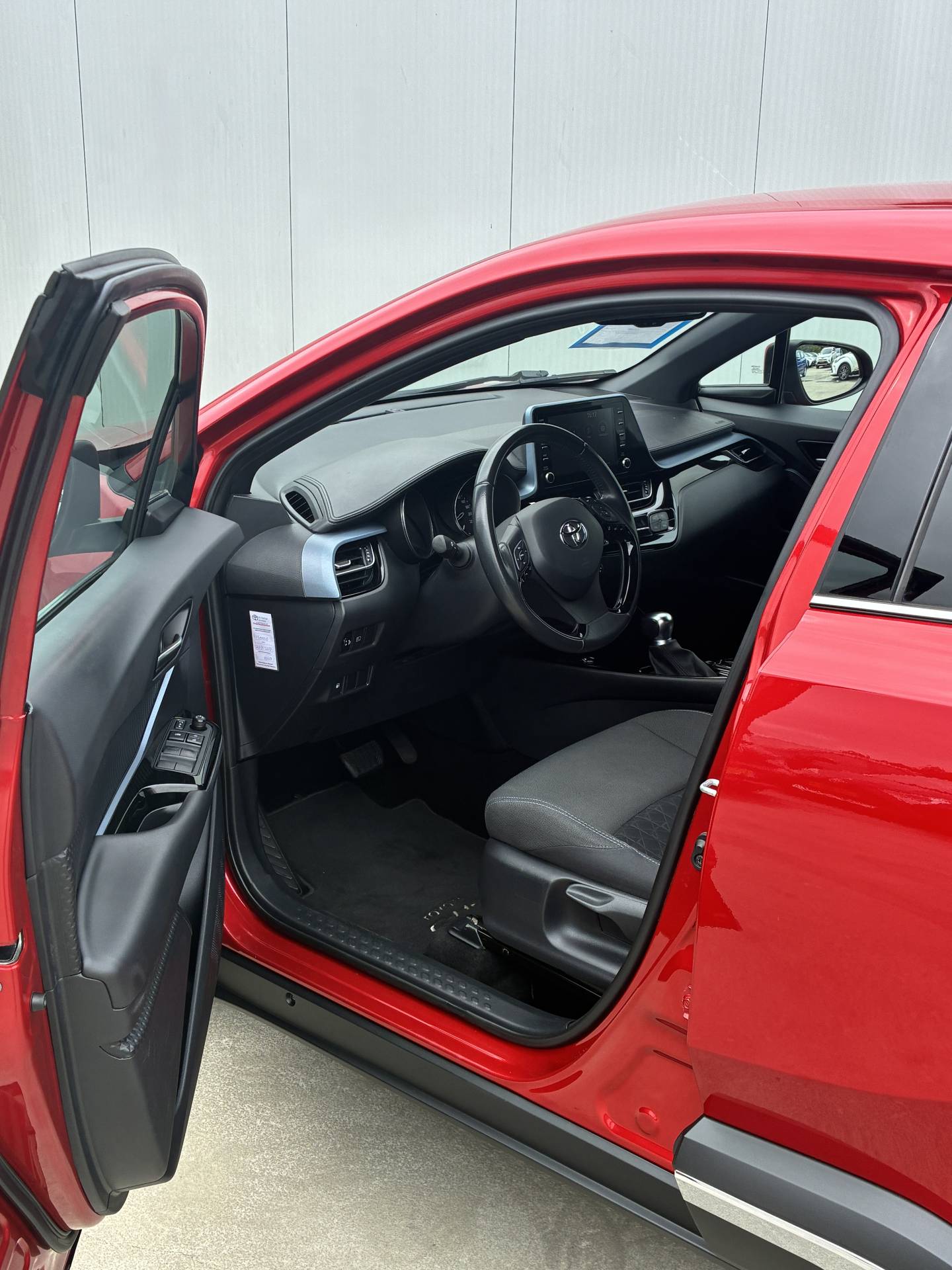 Toyota C-HR 1.8 Hybrid Dynamic - Afbeelding 5