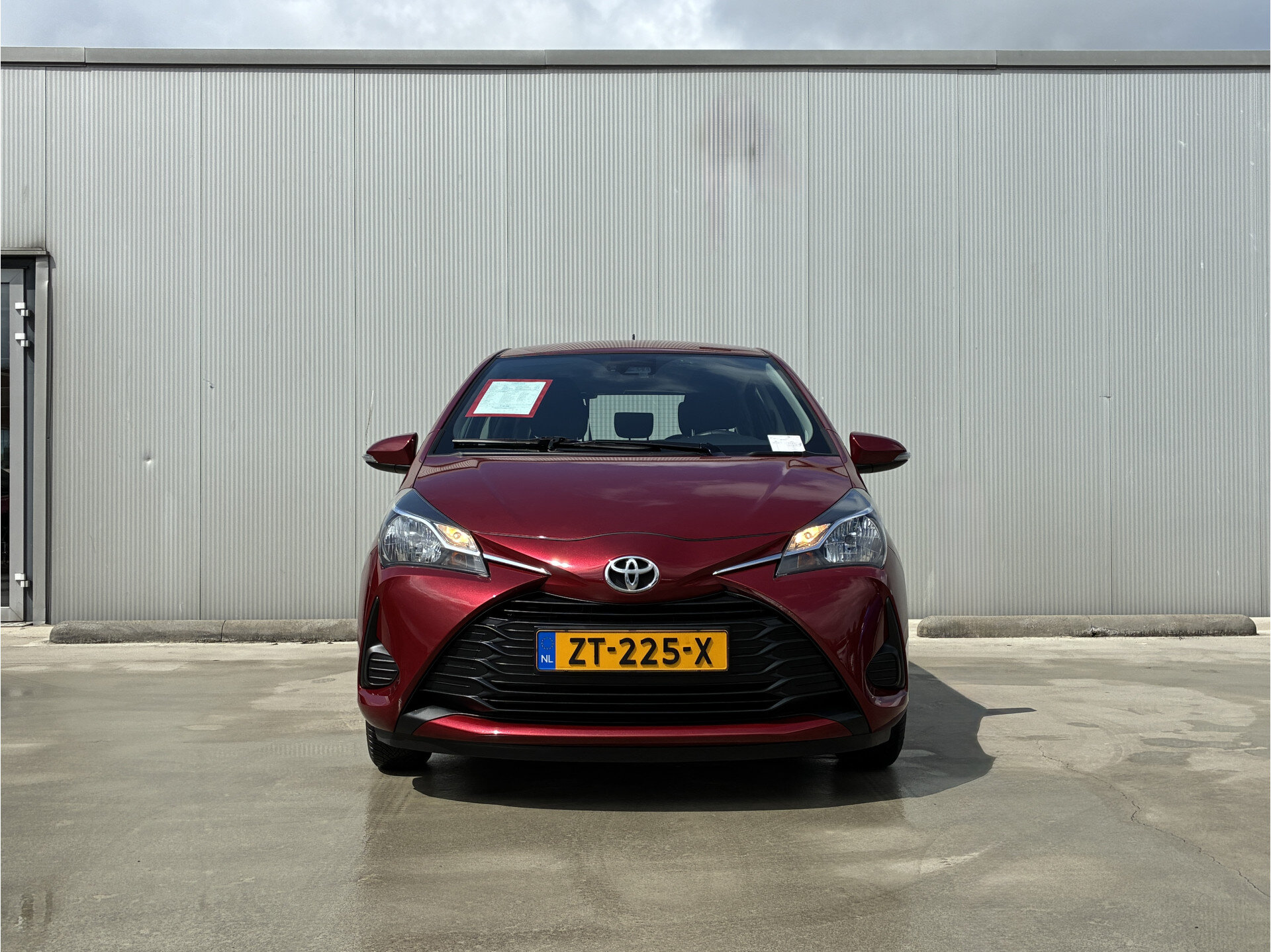 Toyota Corolla Touring Sports 1.8 Hybrid Business Intro - Afbeelding 2