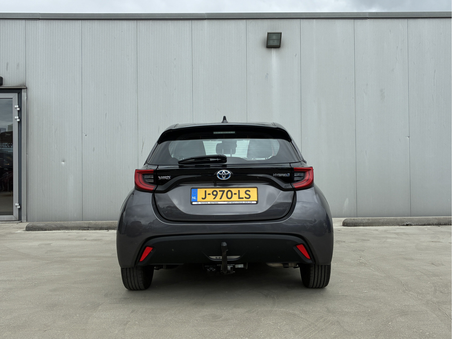Toyota Yaris 1.5 Hybrid First Edition - Afbeelding 3
