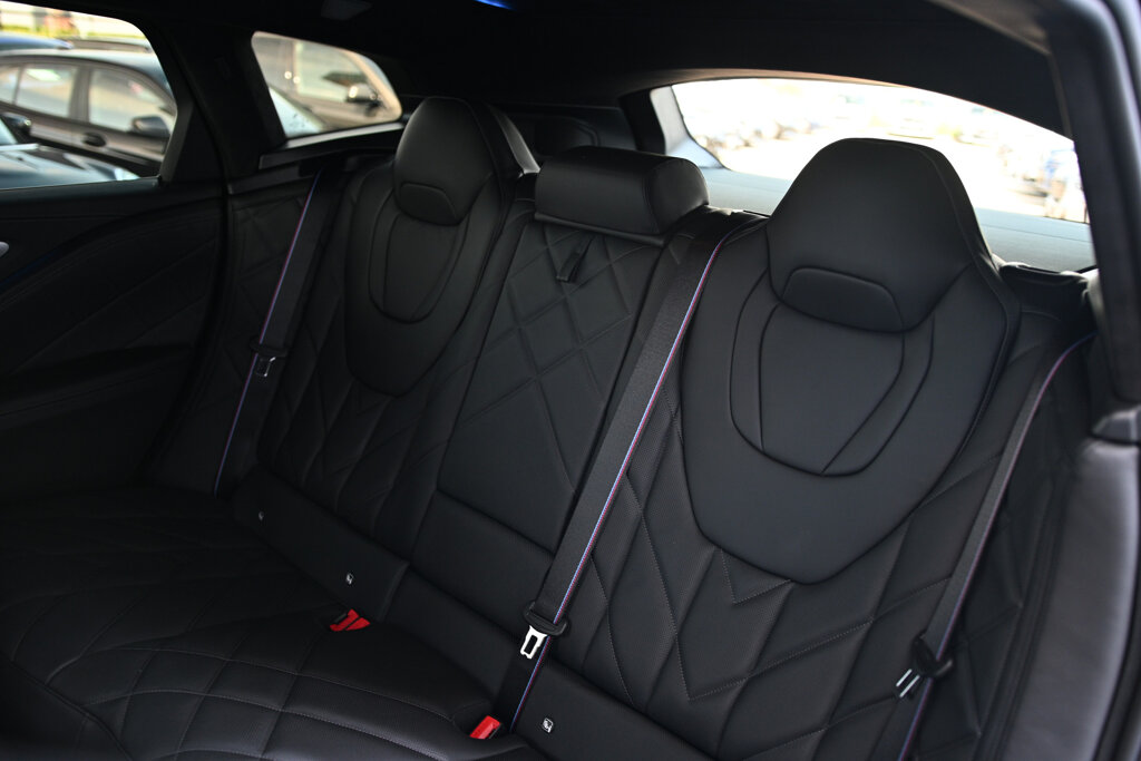 BMW XM 31