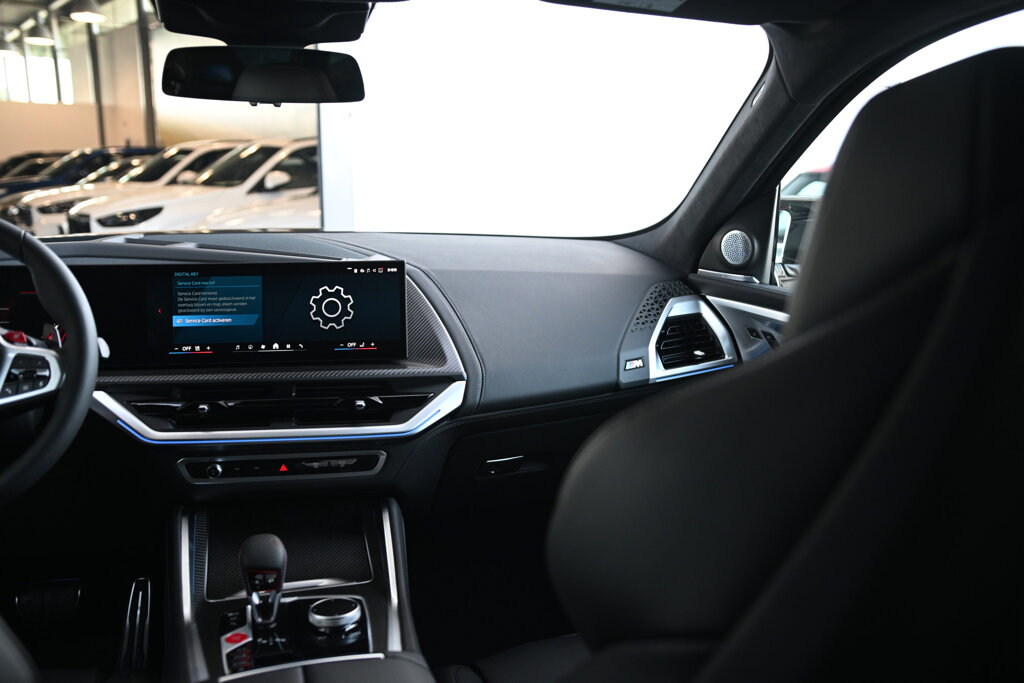 BMW XM 34