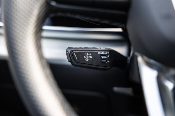 cruise control adaptief met Stop&Go cruise control adaptief met Stop&Go