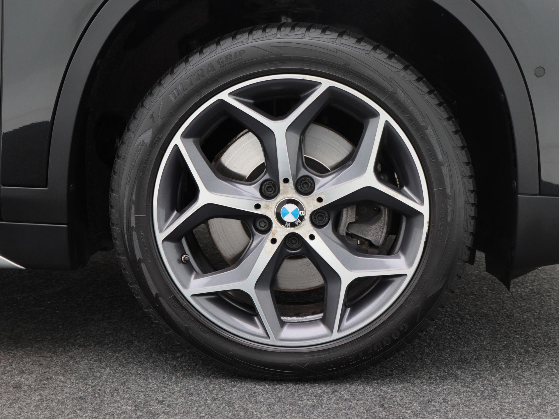 BMW X1 sDrive20i 192 Pk High Executive - Afbeelding 5