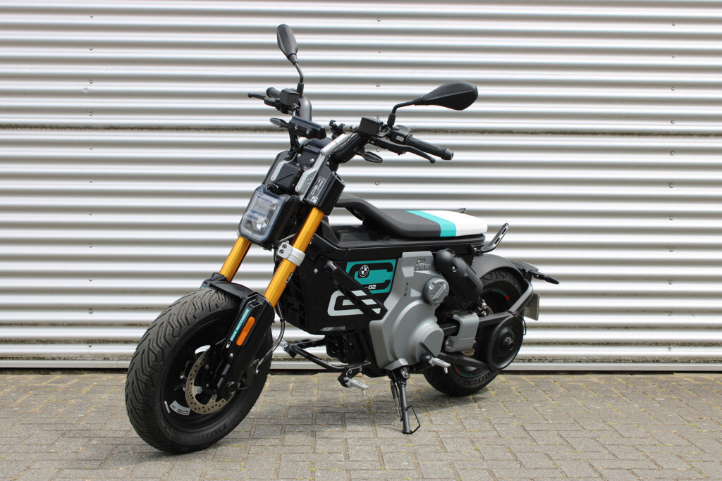 BMW CE 02 5