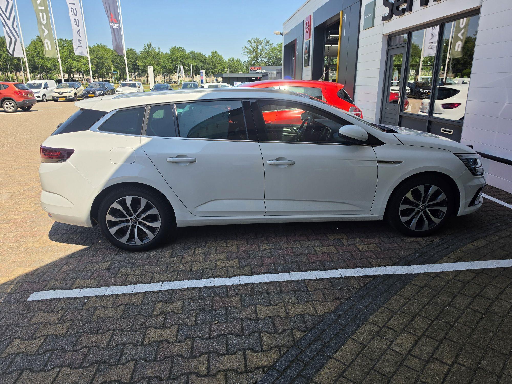 Renault Mégane Estate TCe 140 GPF Business Edition One - Afbeelding 4