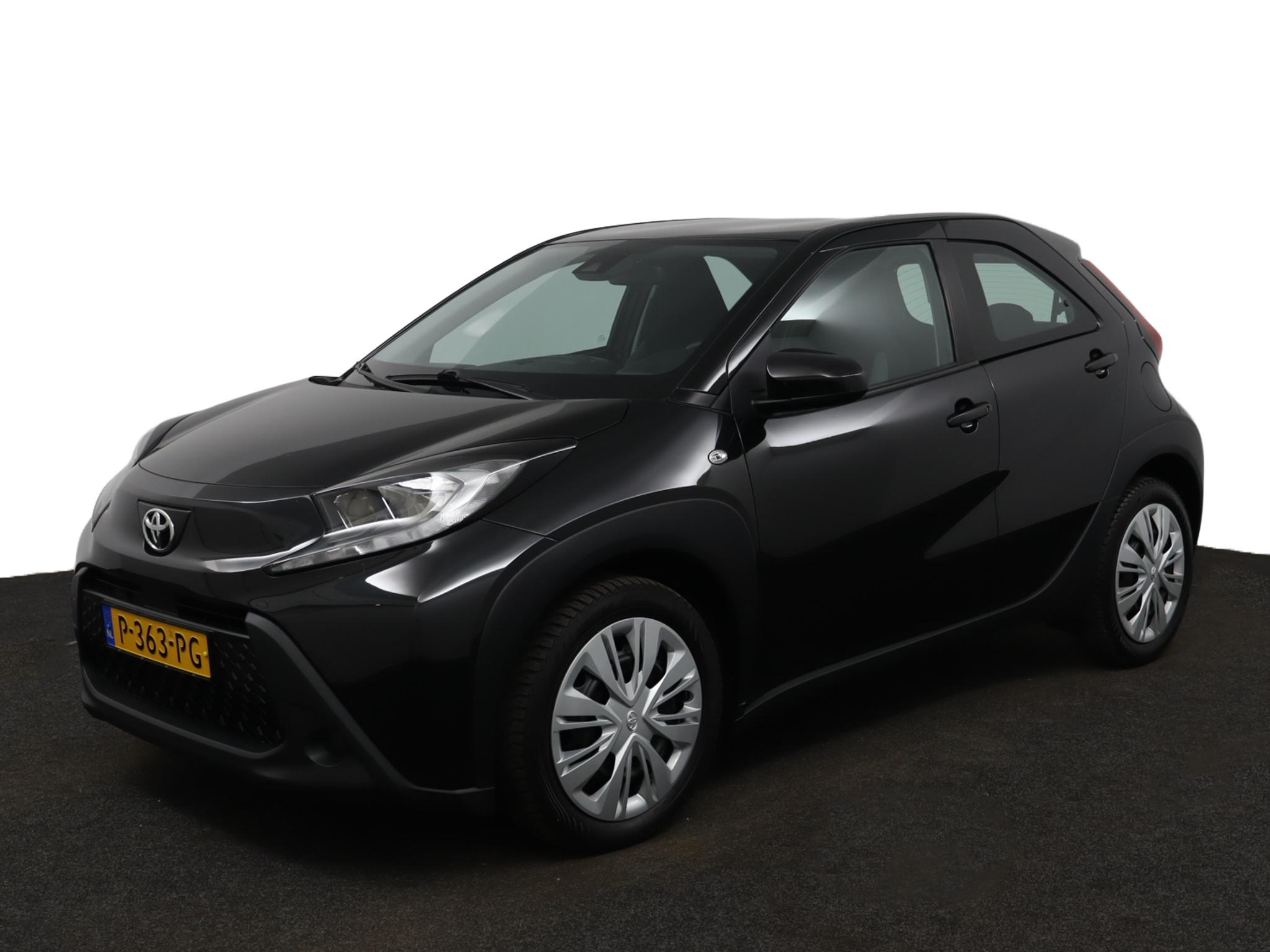 Toyota Aygo X 1.0 VVT-i MT Play