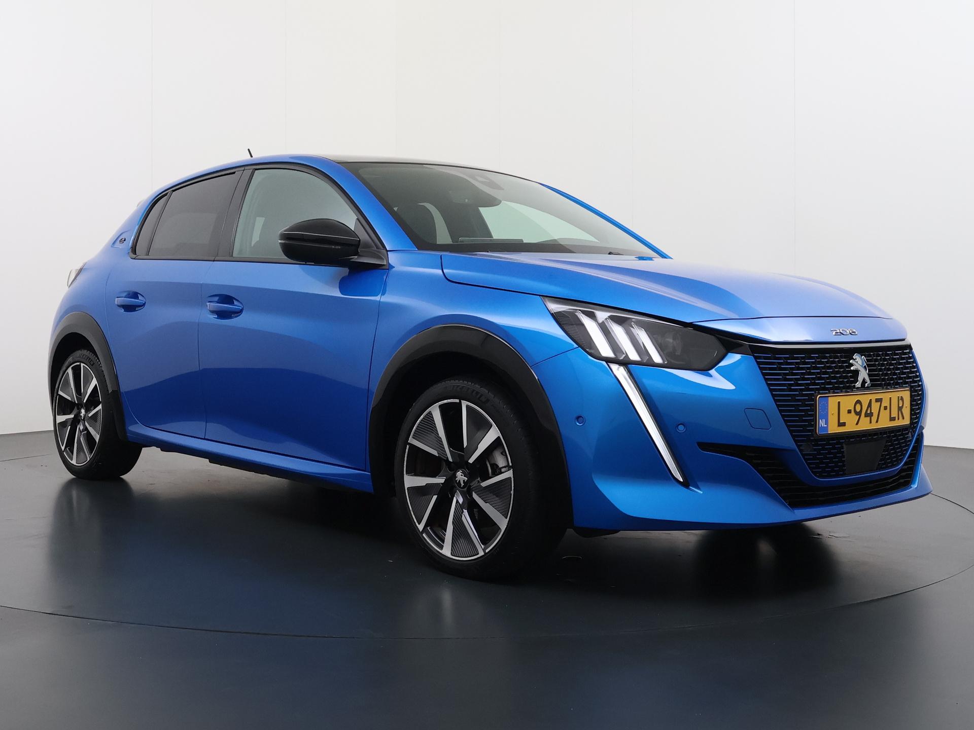 Peugeot e-208
