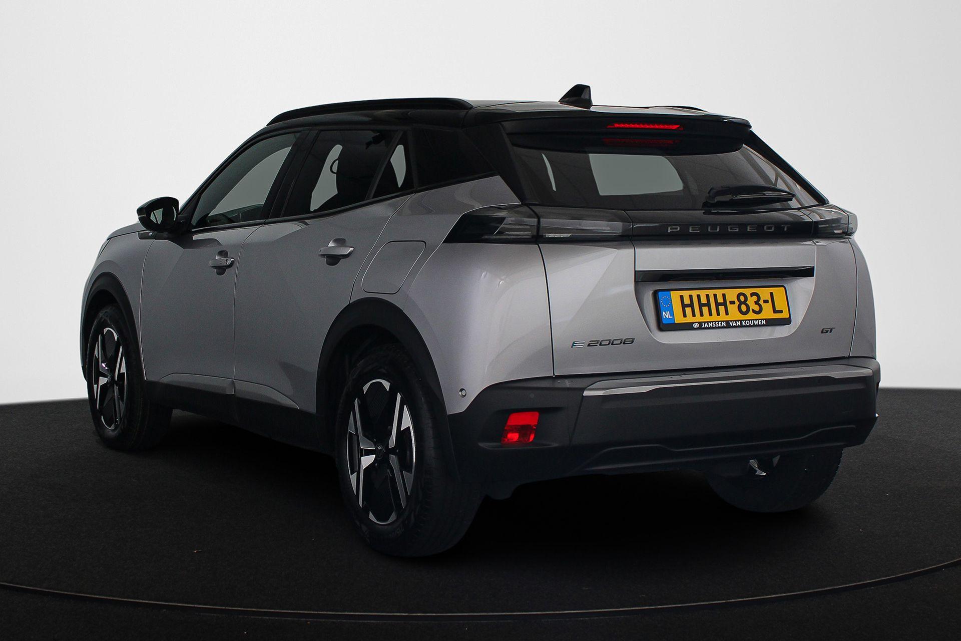 Peugeot e-2008