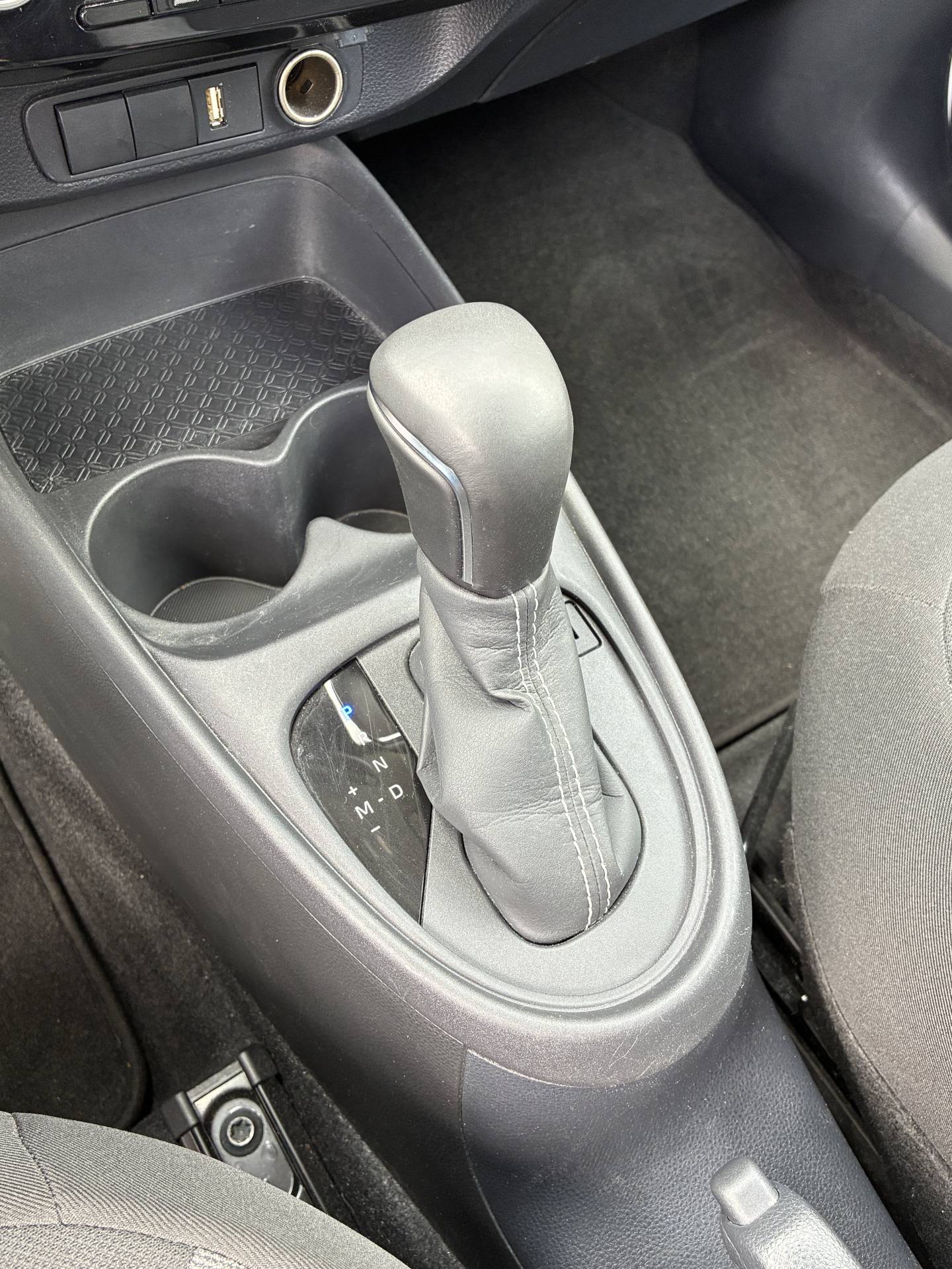 Toyota Aygo X 1.0 VVT-i S-CVT first Automaat - Afbeelding 2