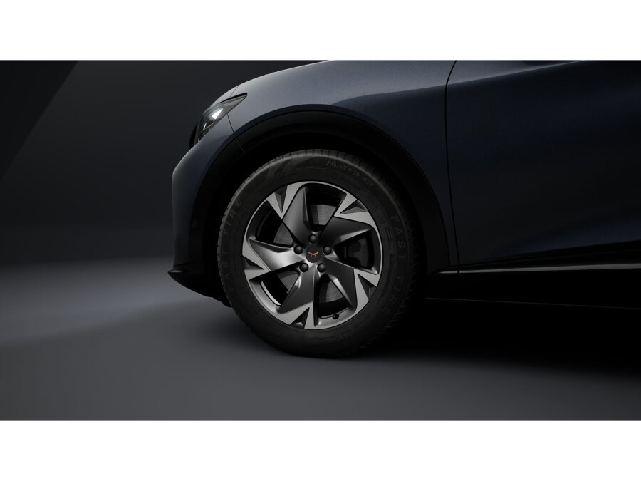 CUPRA Tavascan Business
