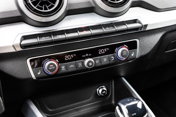 airco (automatisch) airco (automatisch)