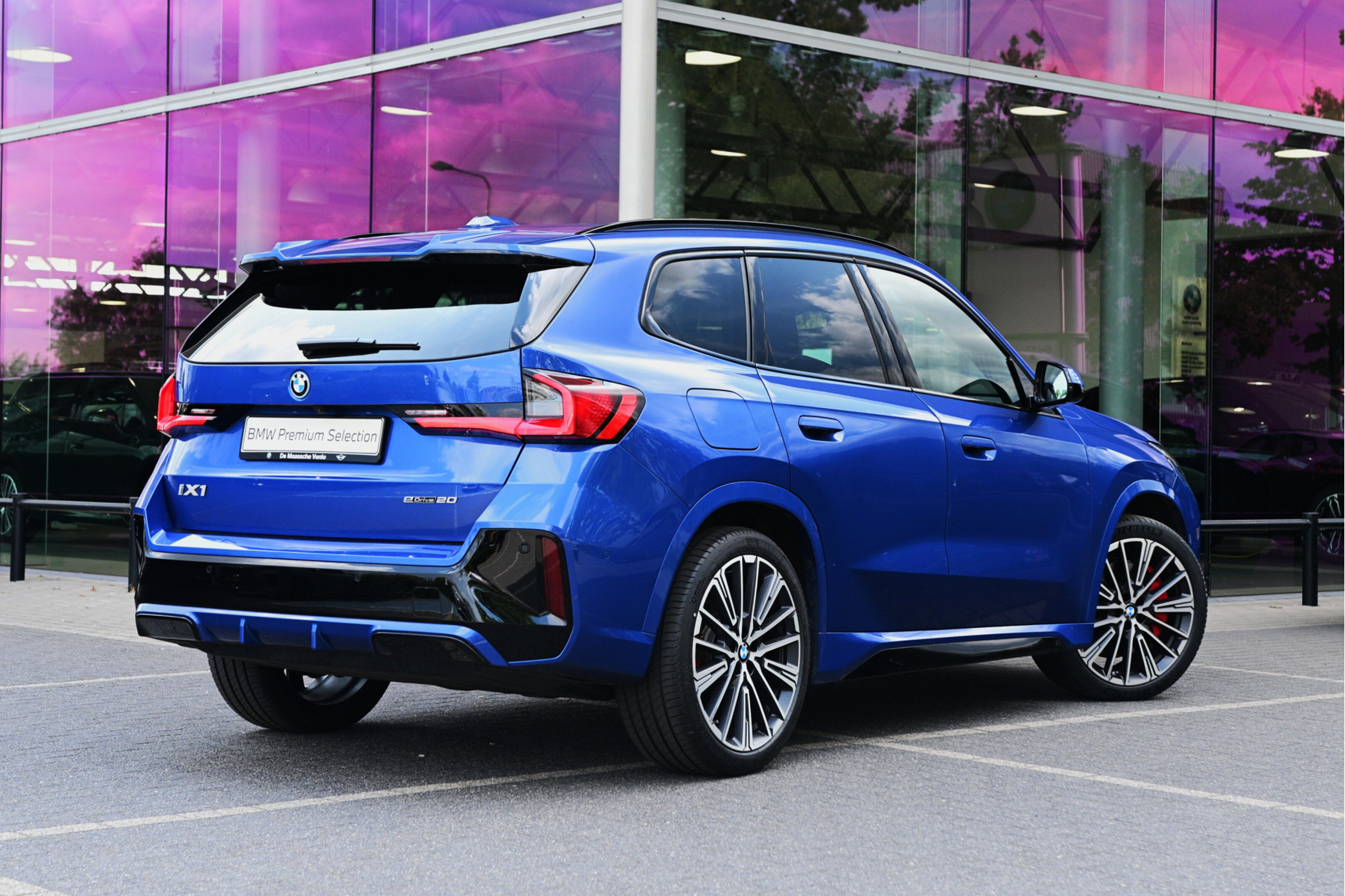 BMW iX1 eDrive20 M Sport