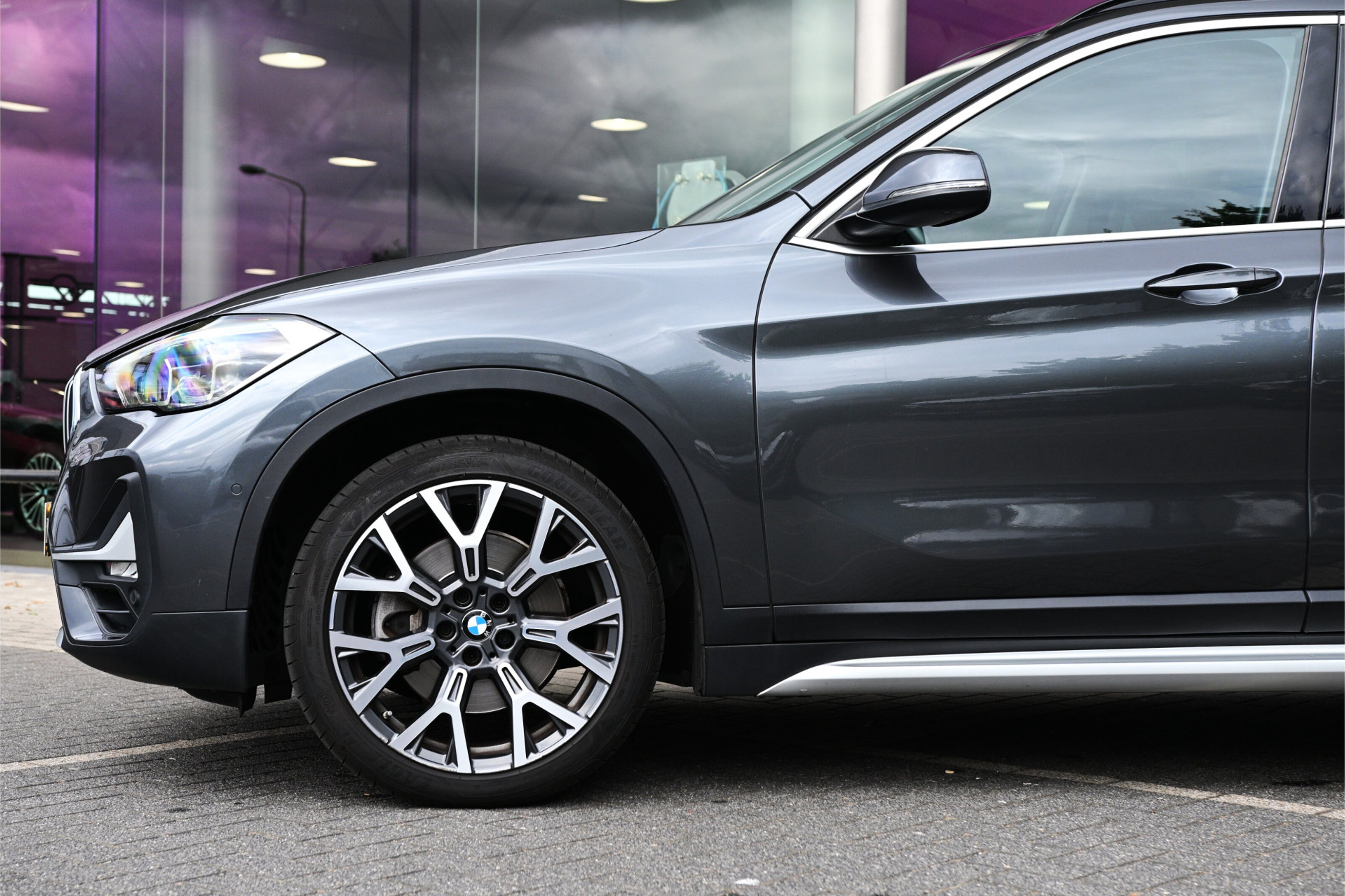 BMW X1 7