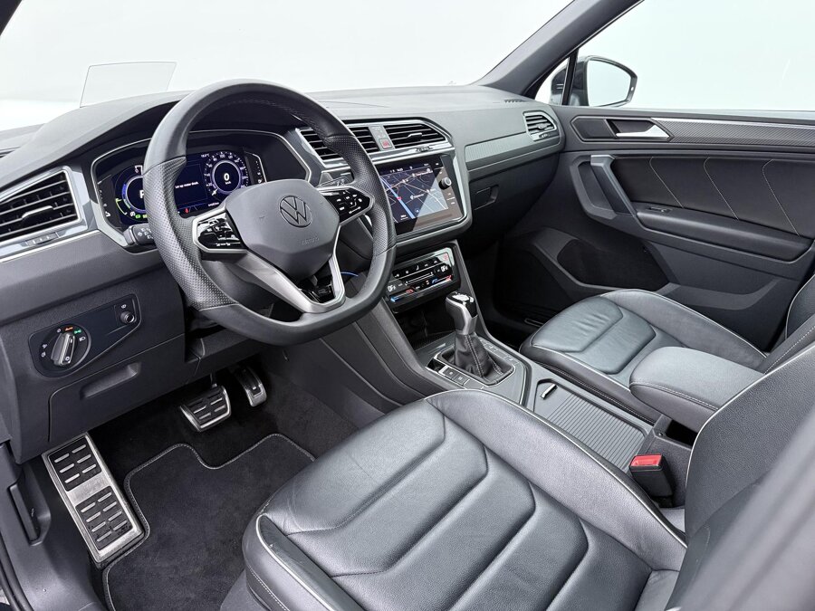 Volkswagen Tiguan 1.4 TSI eHybrid R-Line Business+