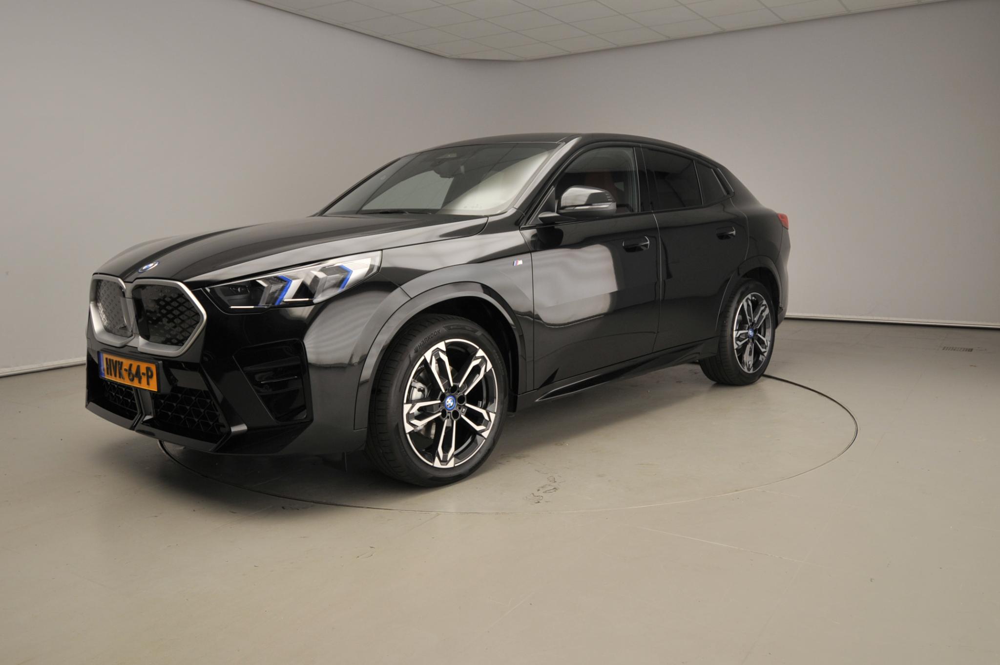 BMW iX2 eDrive20