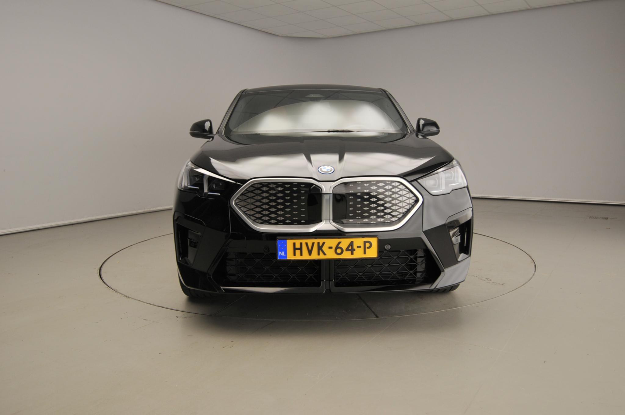 BMW iX2 eDrive20 - Afbeelding 5