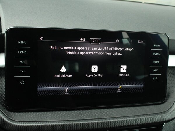 Apple Carplay/Android Auto