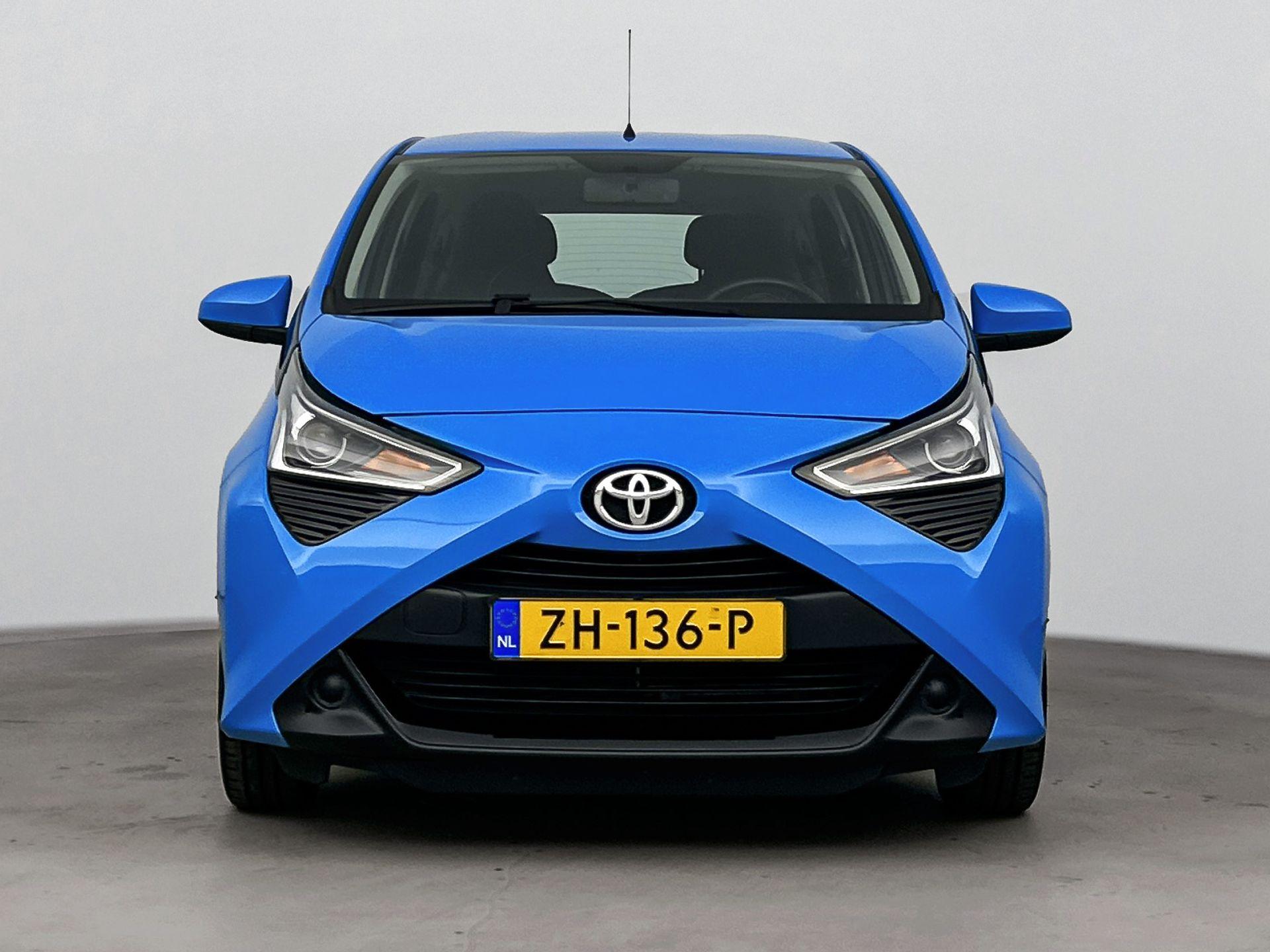 Toyota Aygo 1.0 VVT-i X-PLAY LIMITED - Afbeelding 4