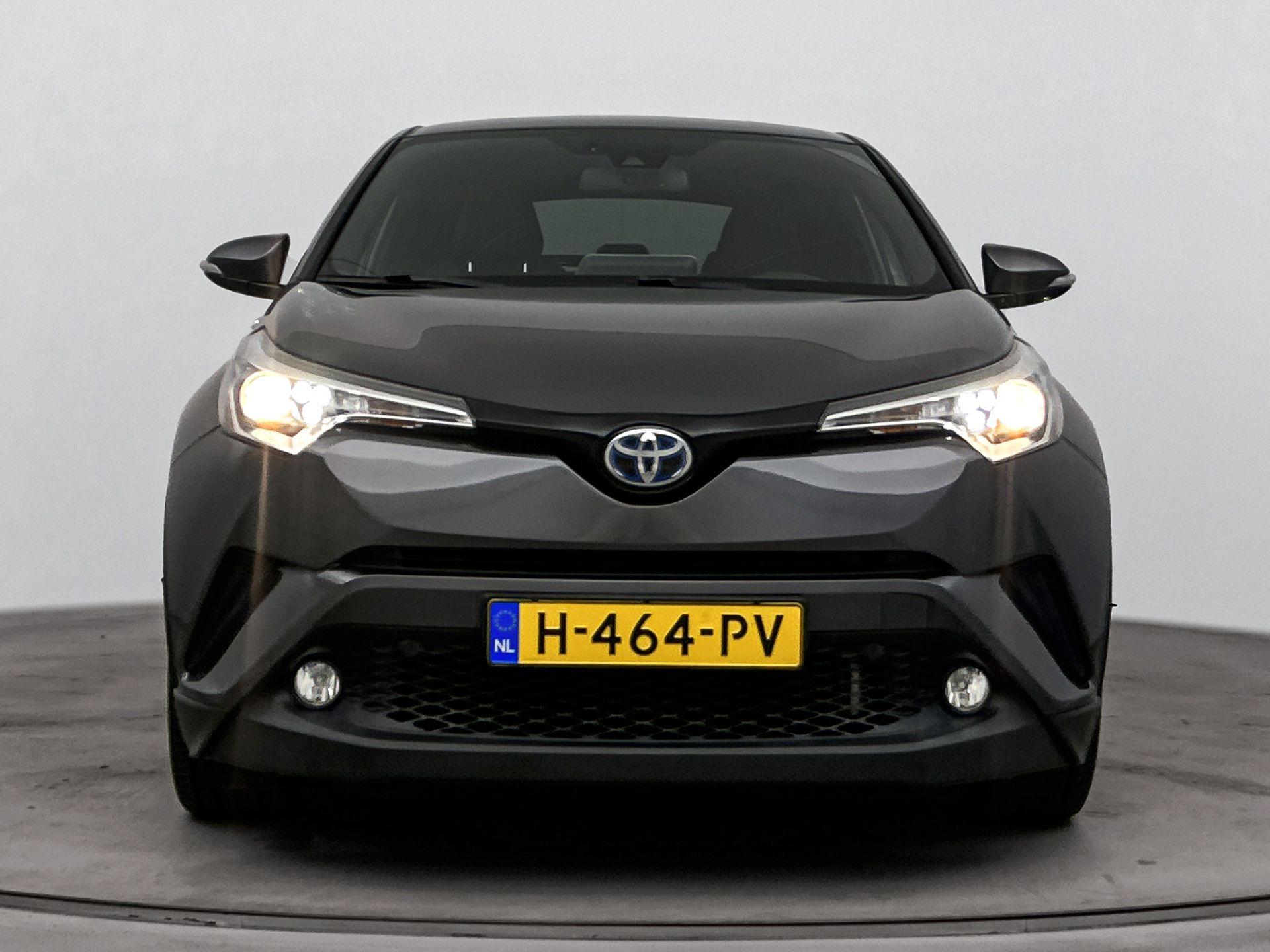 Toyota C-HR 1.8 HYBRID EXECUTIVE - Afbeelding 4