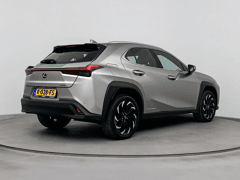 Lexus UX 300e BUSINESS 54 kWh - Afbeelding 2