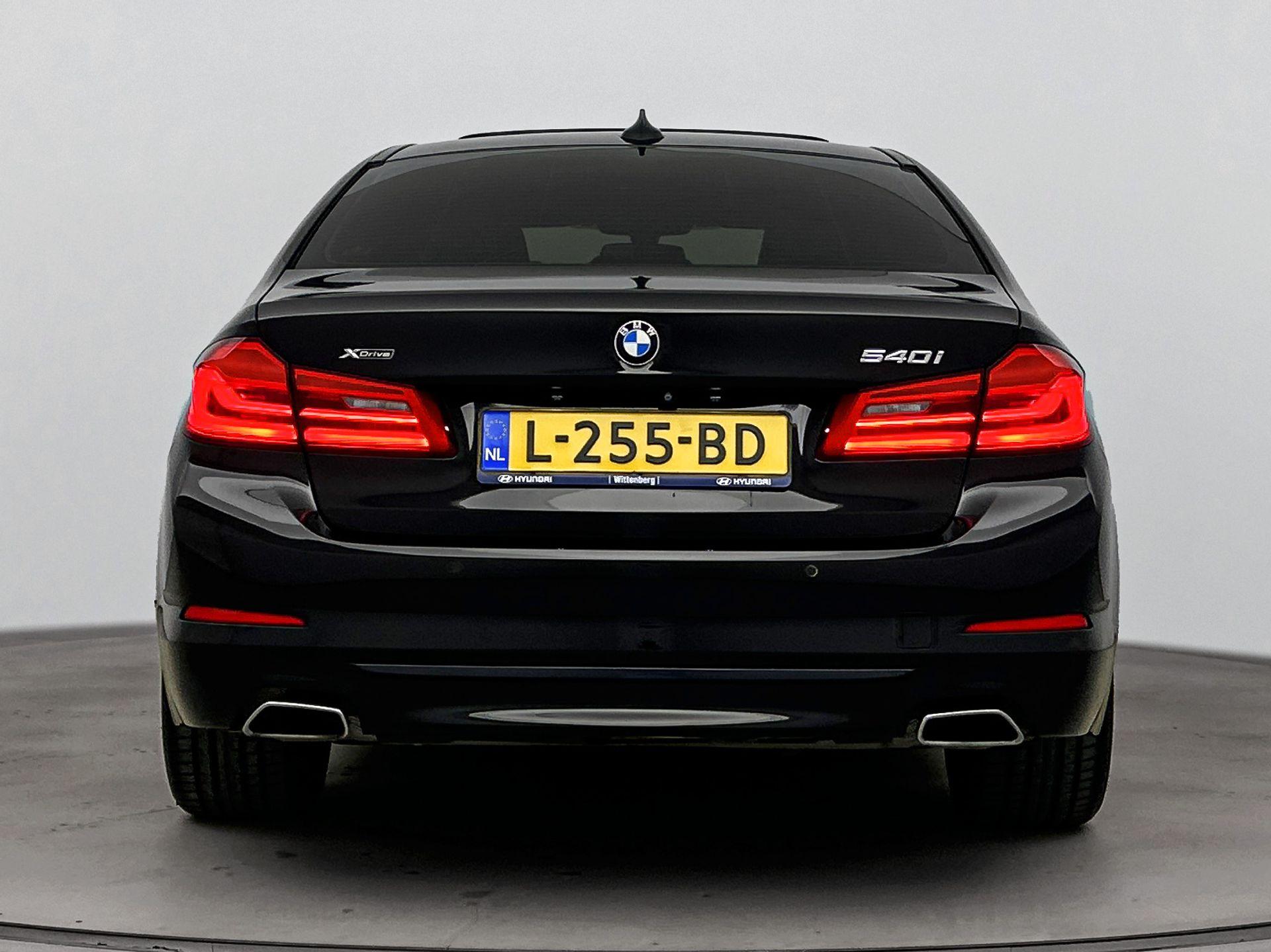 BMW 5 Serie 540i xDRIVE HIGH EXECUTIVE - Afbeelding 5