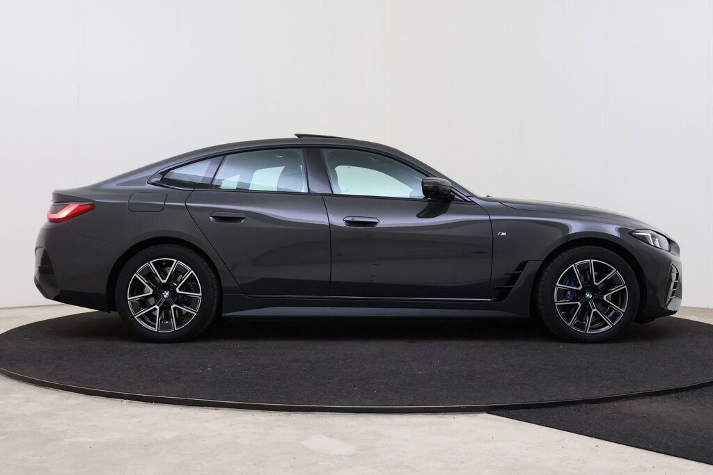 BMW i4 7