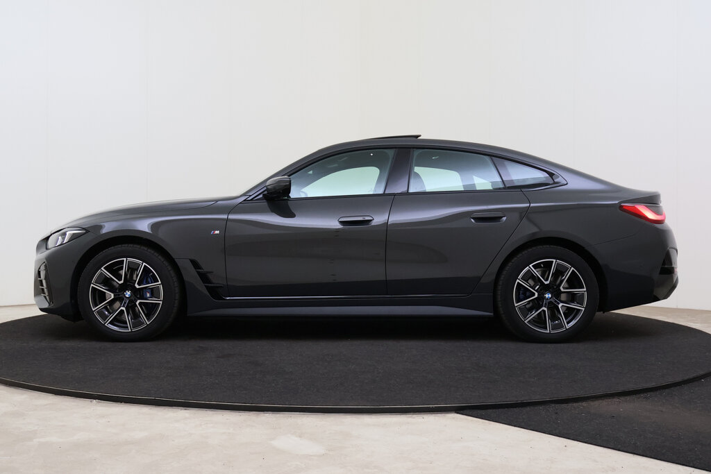 BMW i4 14