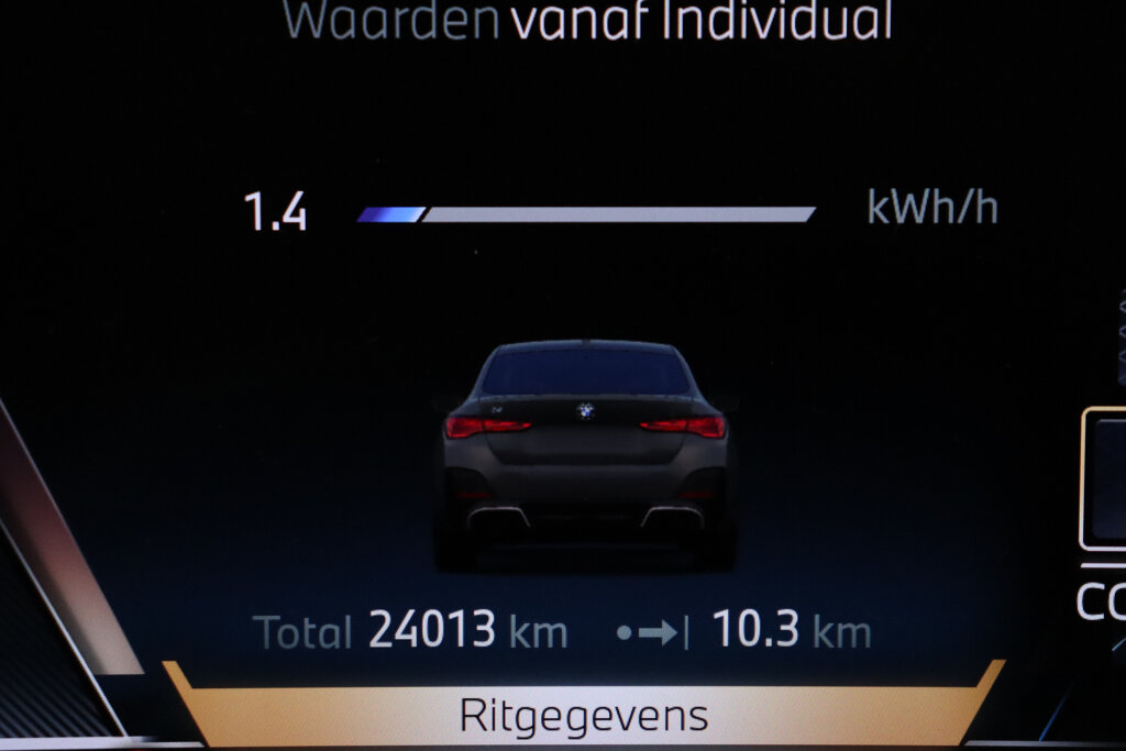 BMW i4 42
