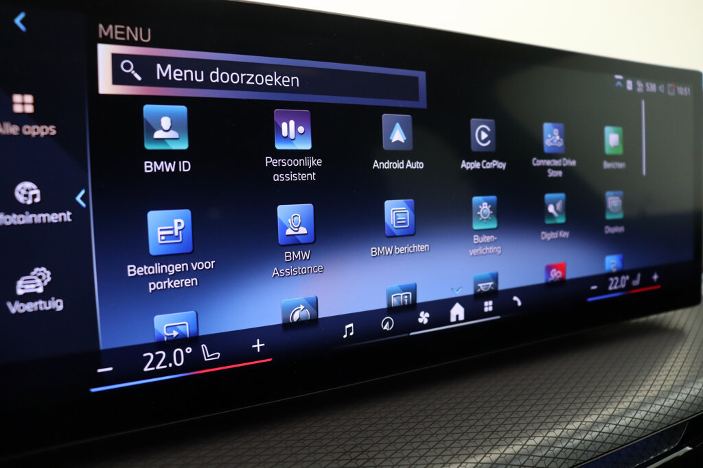 BMW i4 55