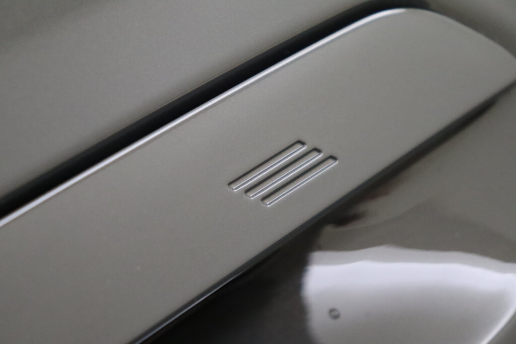 BMW i4 74