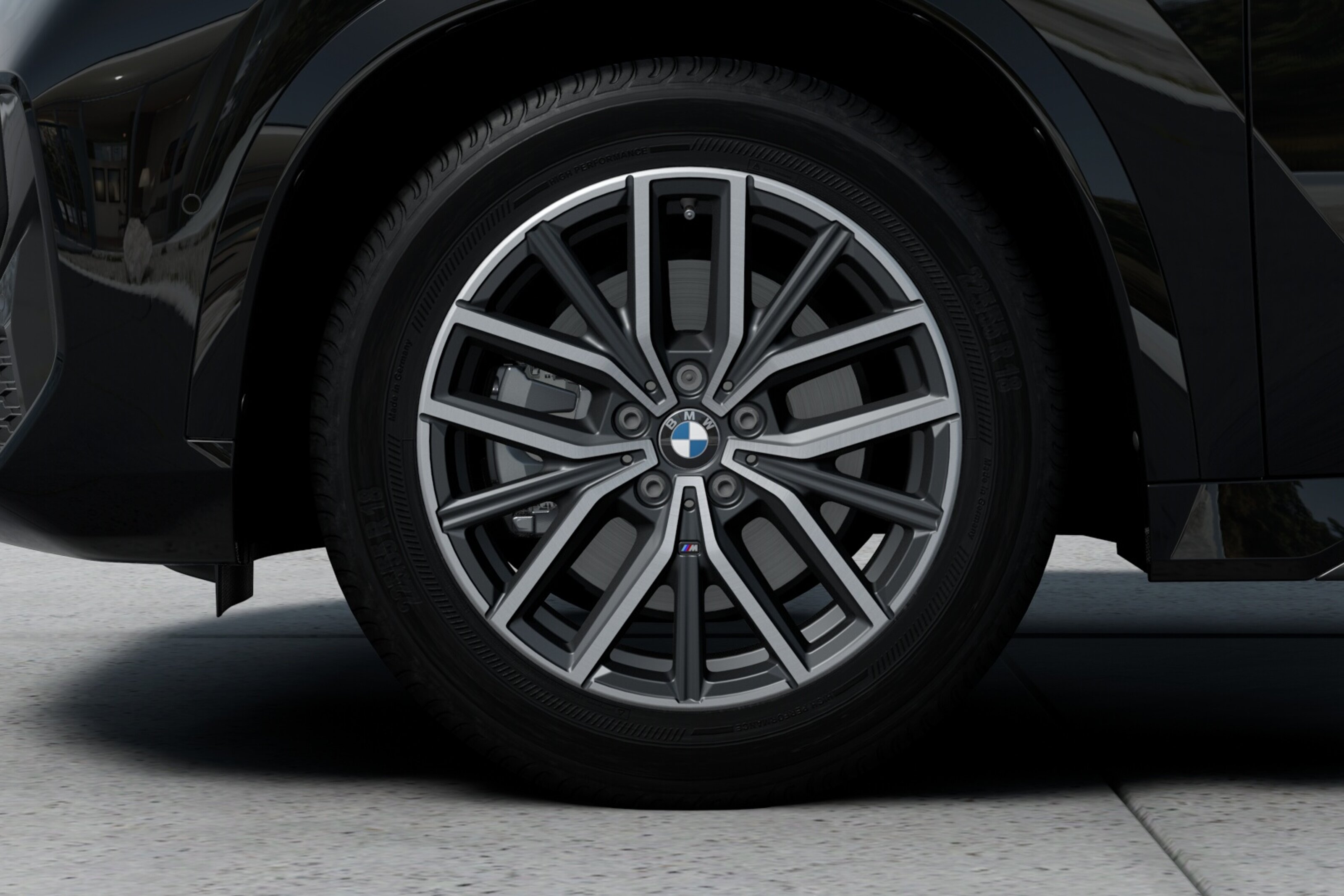 BMW iX1 6