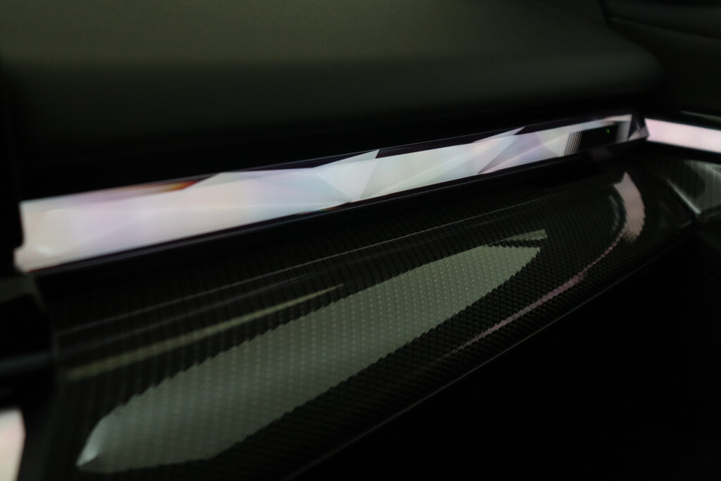 BMW i5 33