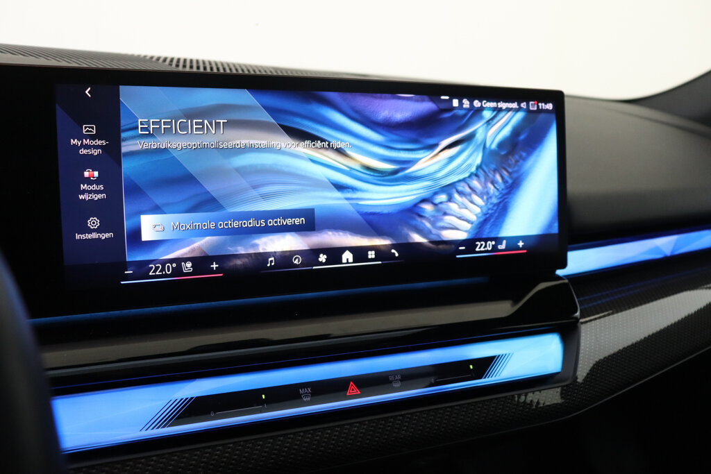BMW i5 39