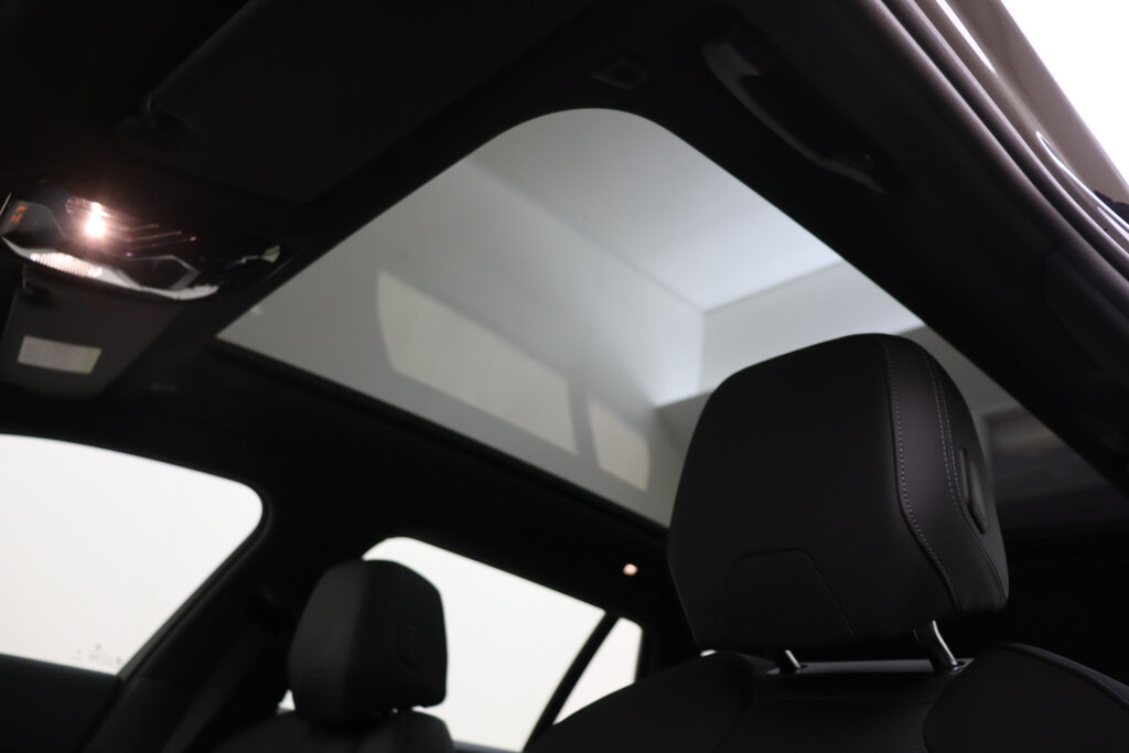BMW i5 55