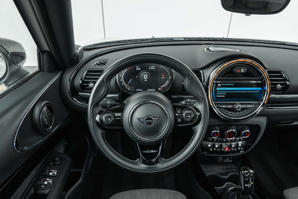 MINI Clubman 7