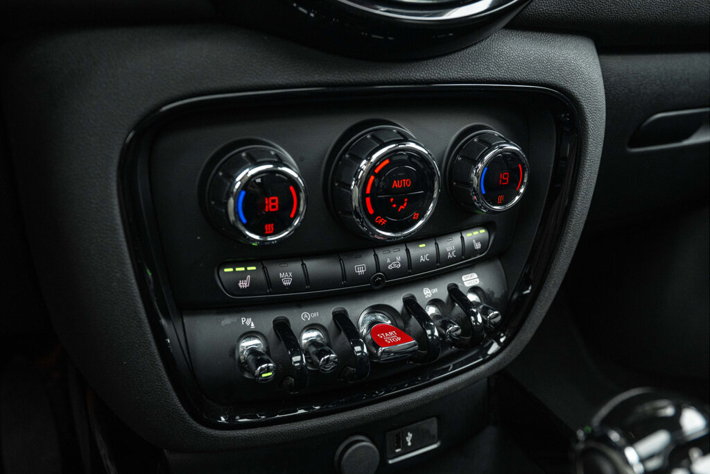 MINI Clubman 10