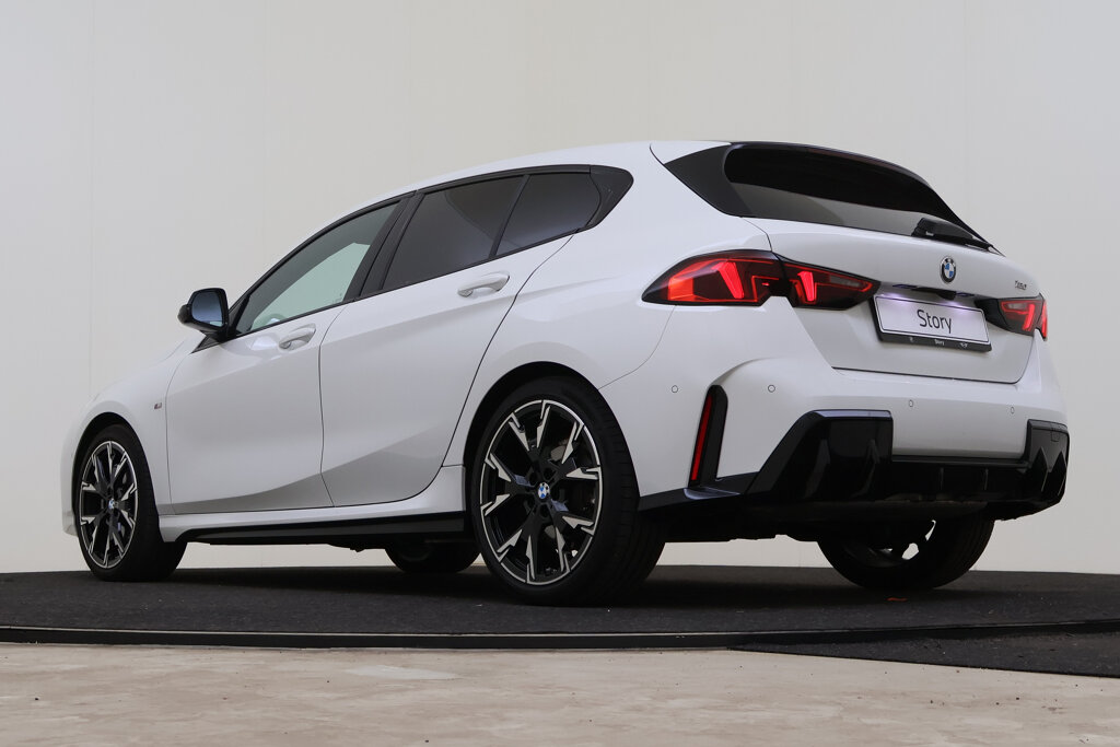 BMW 1 Serie 11