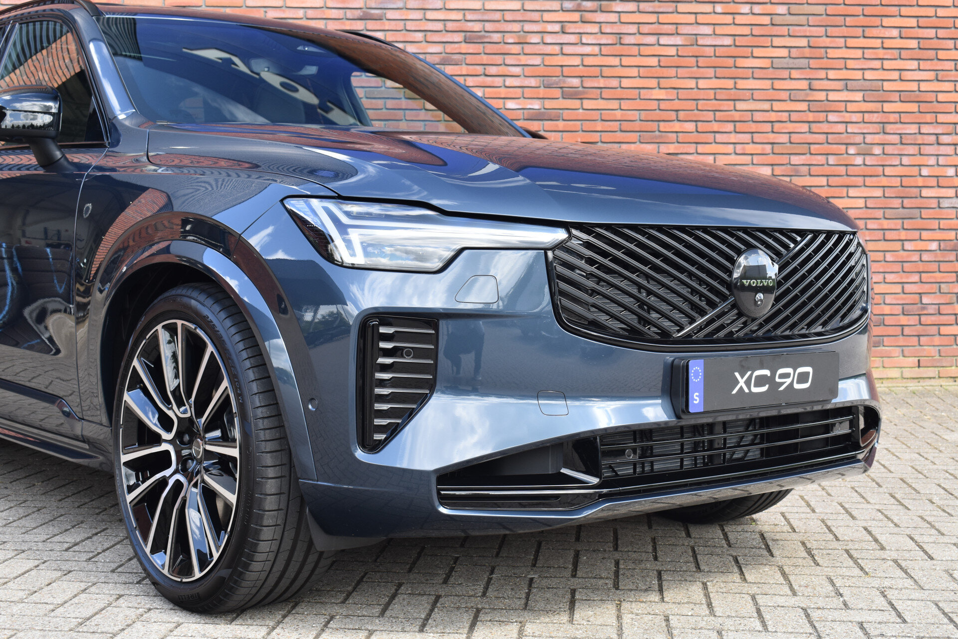 Volvo XC90 T8 406PK Plug-in hybrid AWD Ultra Black Edition Executive - Afbeelding 5