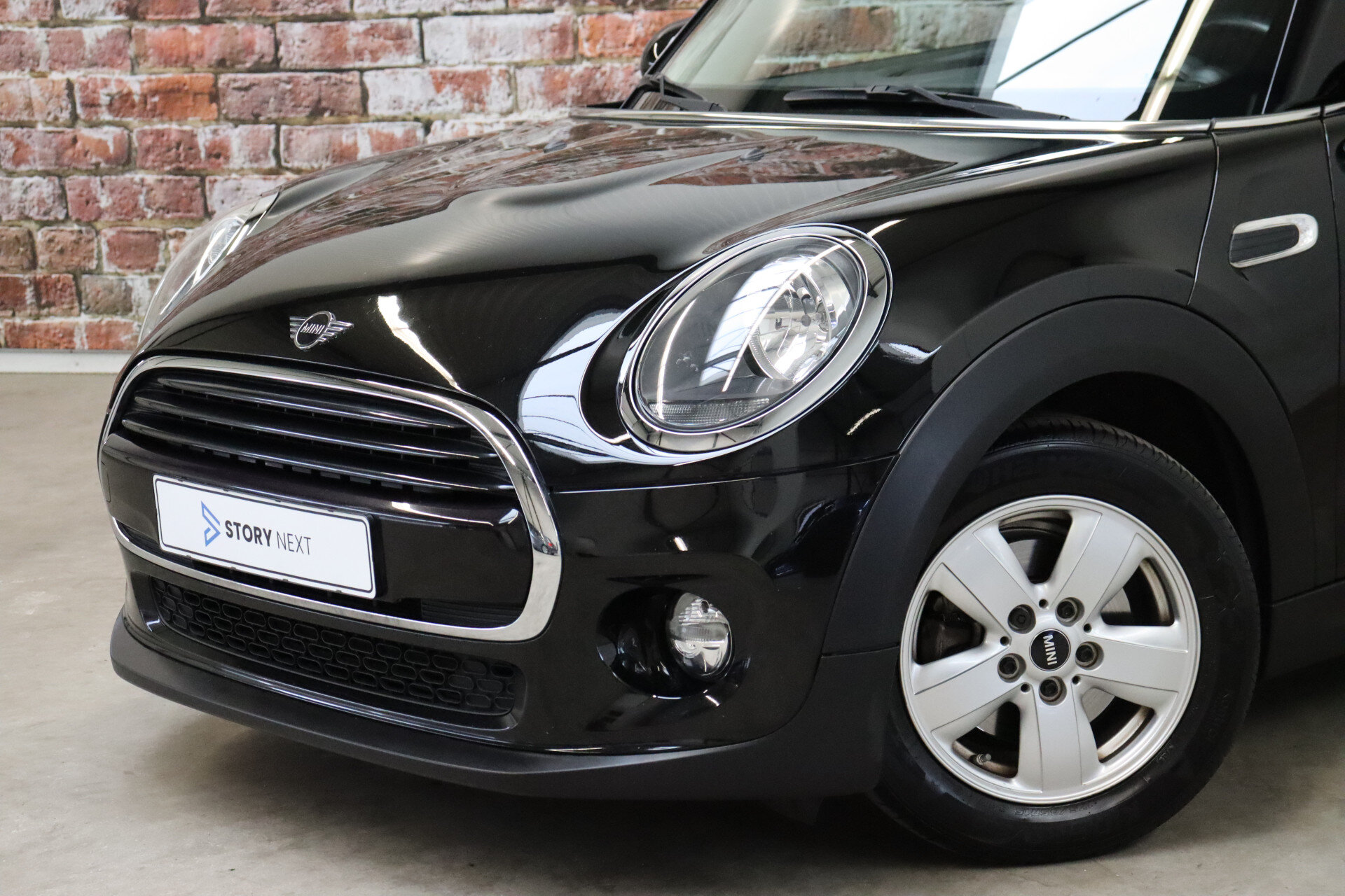 MINI Cooper Hatchback Business 3 deurs - Afbeelding 2