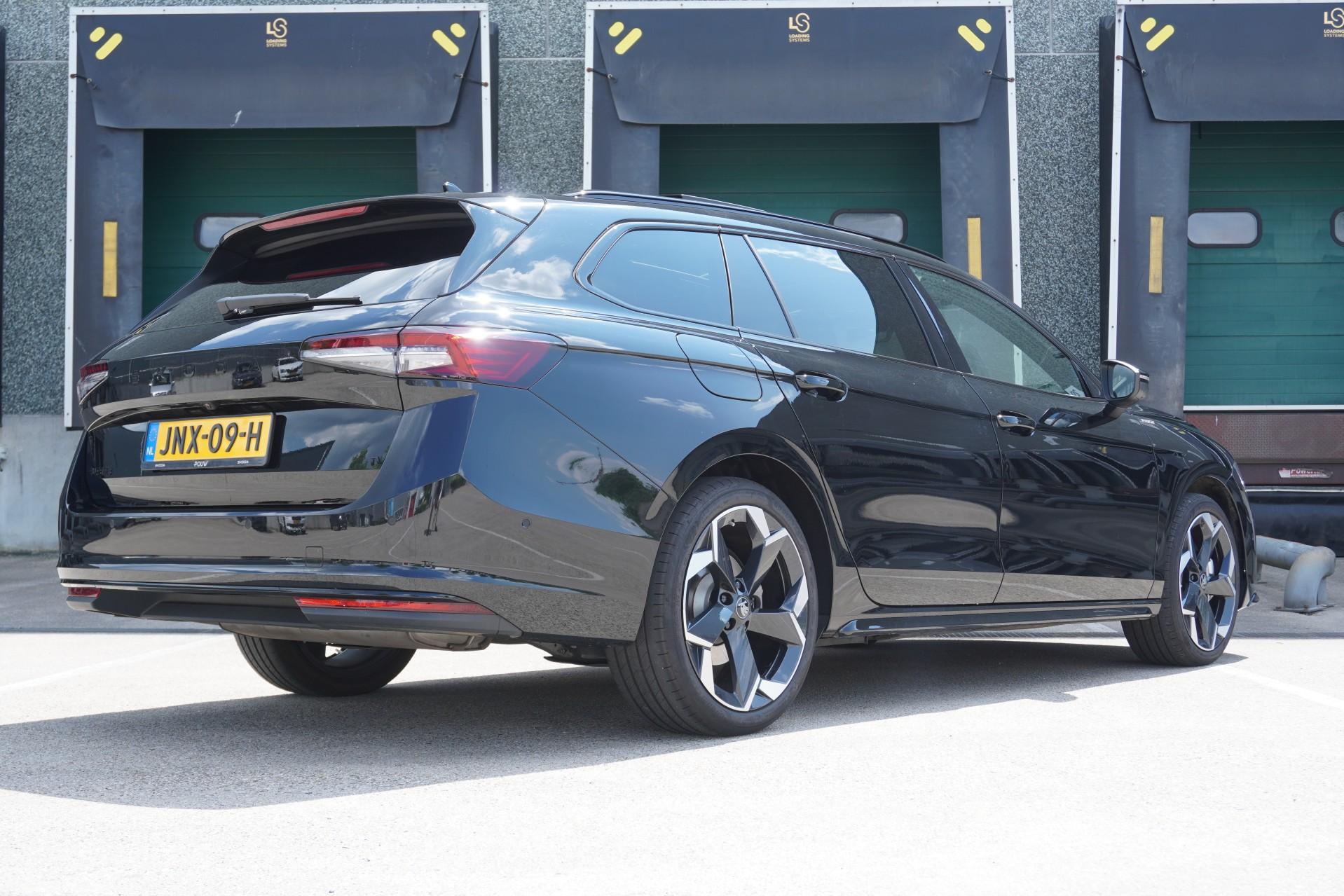 Skoda Superb Combi 1.5 TSI 204pk PHEV Sportline Business - Afbeelding 2