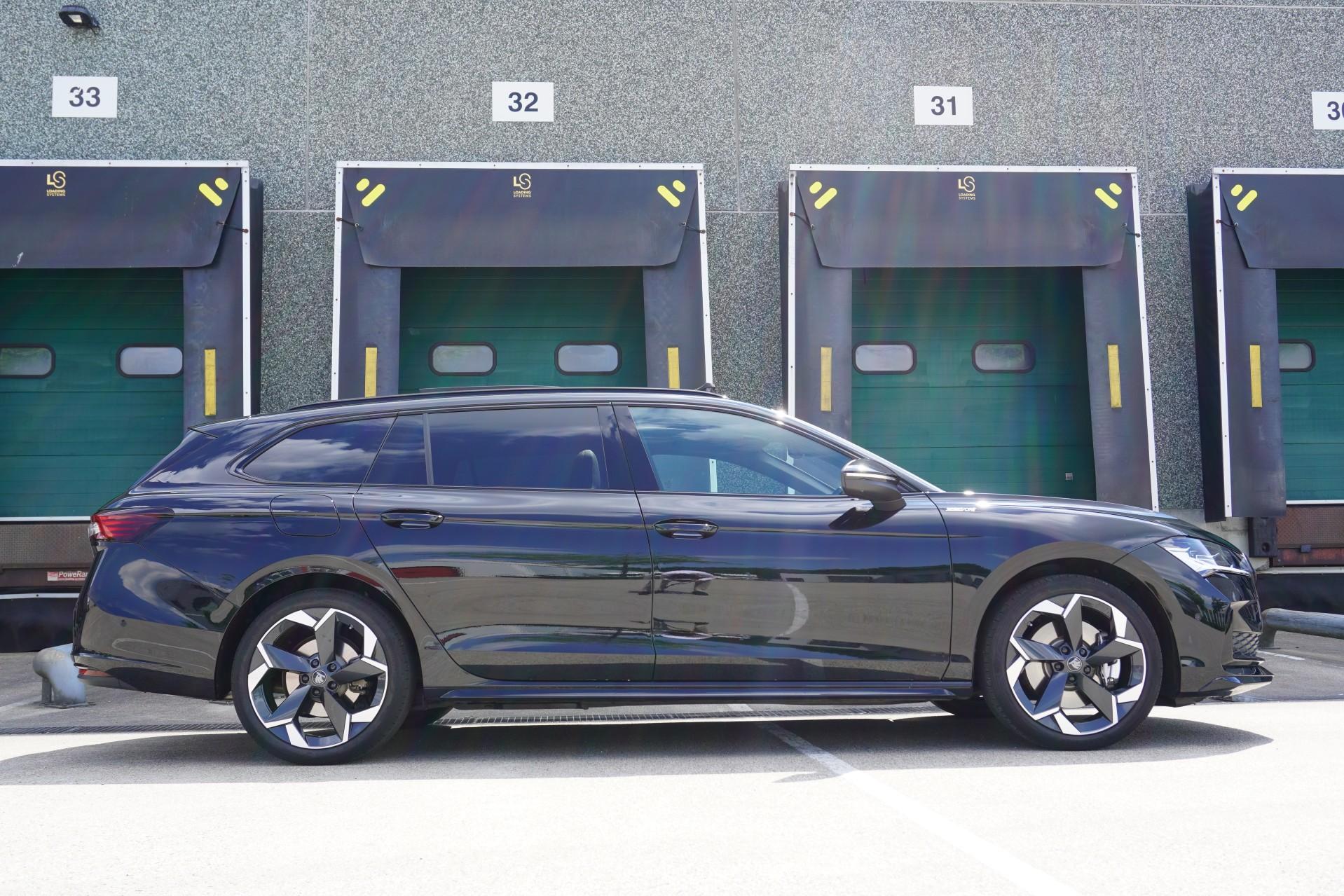 Skoda Superb Combi 1.5 TSI 204pk PHEV Sportline Business - Afbeelding 3
